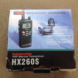 MARINE HANDHELD RADIO HX260S Standard Horizon